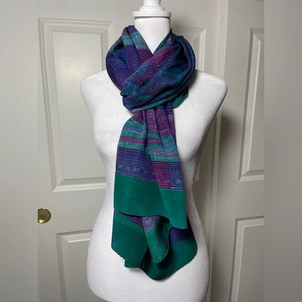 NWOT Silk Oversized Scarf Wrap Shawl Shrug Cape Poncho Batik India
